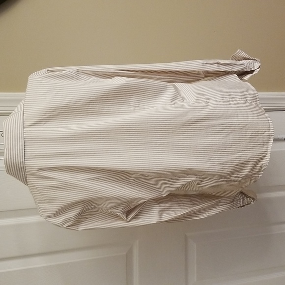 Classic pinstripe button down shirt by Calvin Klein. - Picture 6 of 8